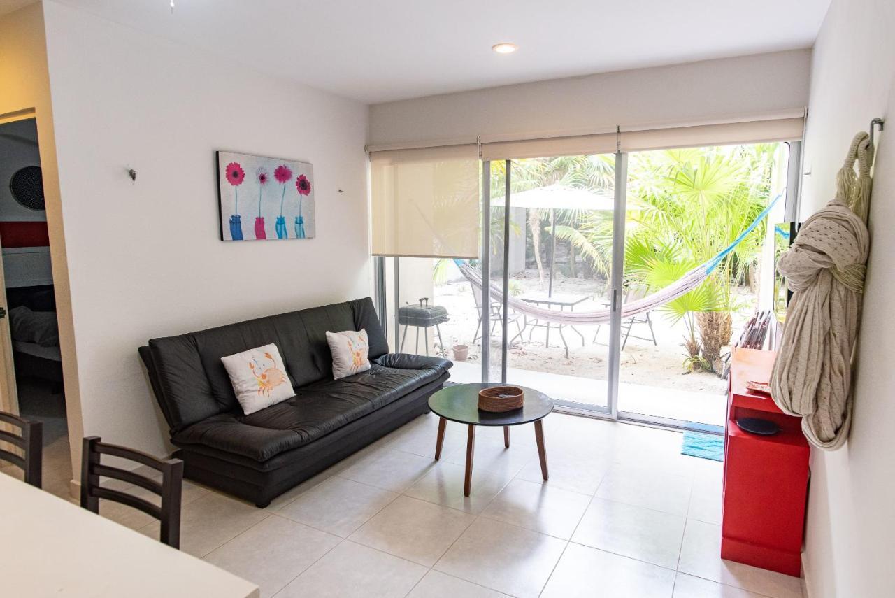 87972 Romantic Condo, Best Retreat For A Couple, 1 Block From The Ocean Progreso  Εξωτερικό φωτογραφία