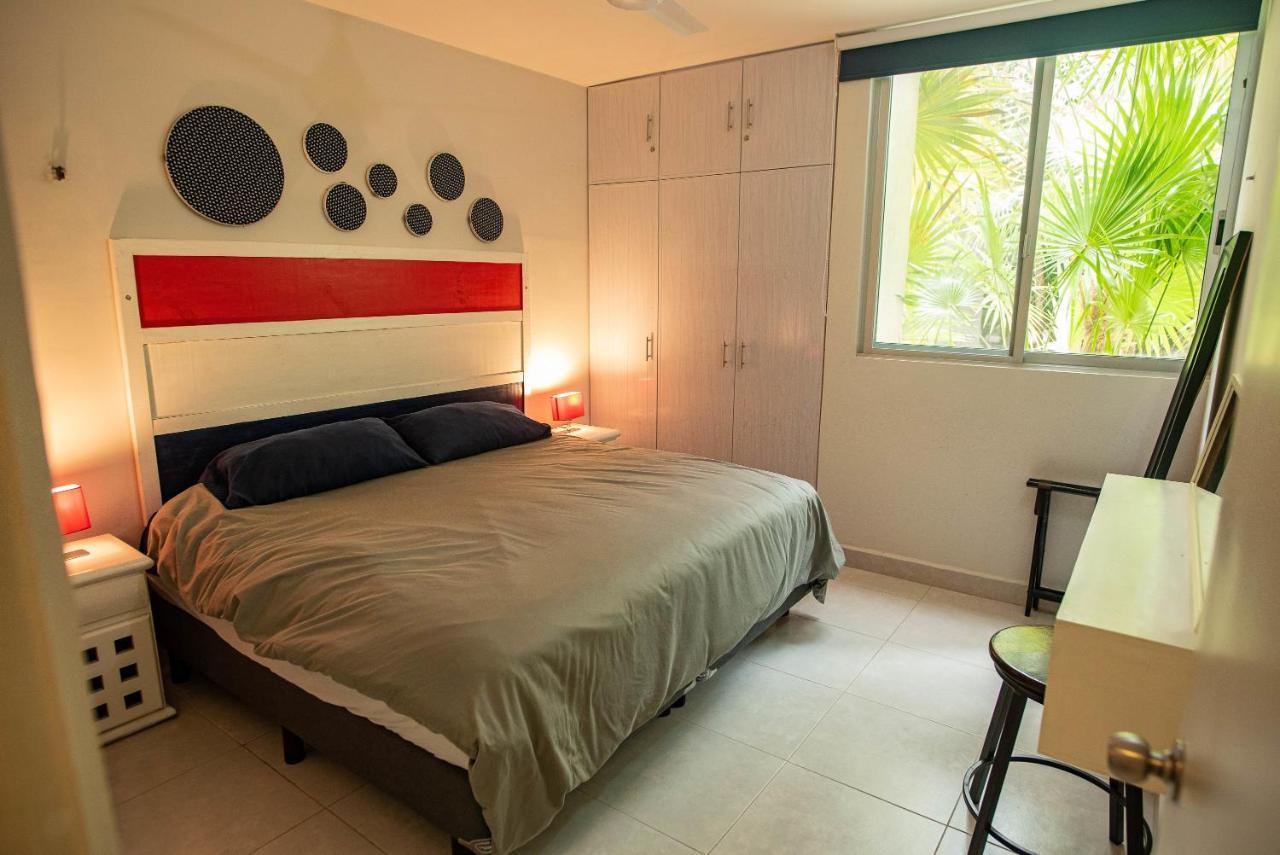 87972 Romantic Condo, Best Retreat For A Couple, 1 Block From The Ocean Progreso  Εξωτερικό φωτογραφία